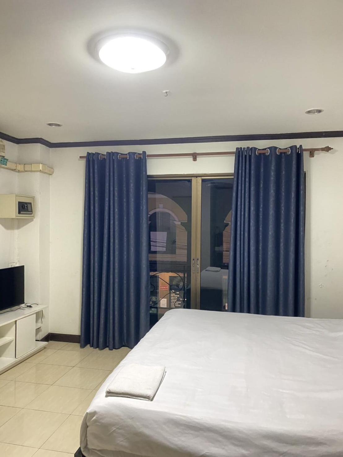 Budget Inn Pattaya Exterior photo